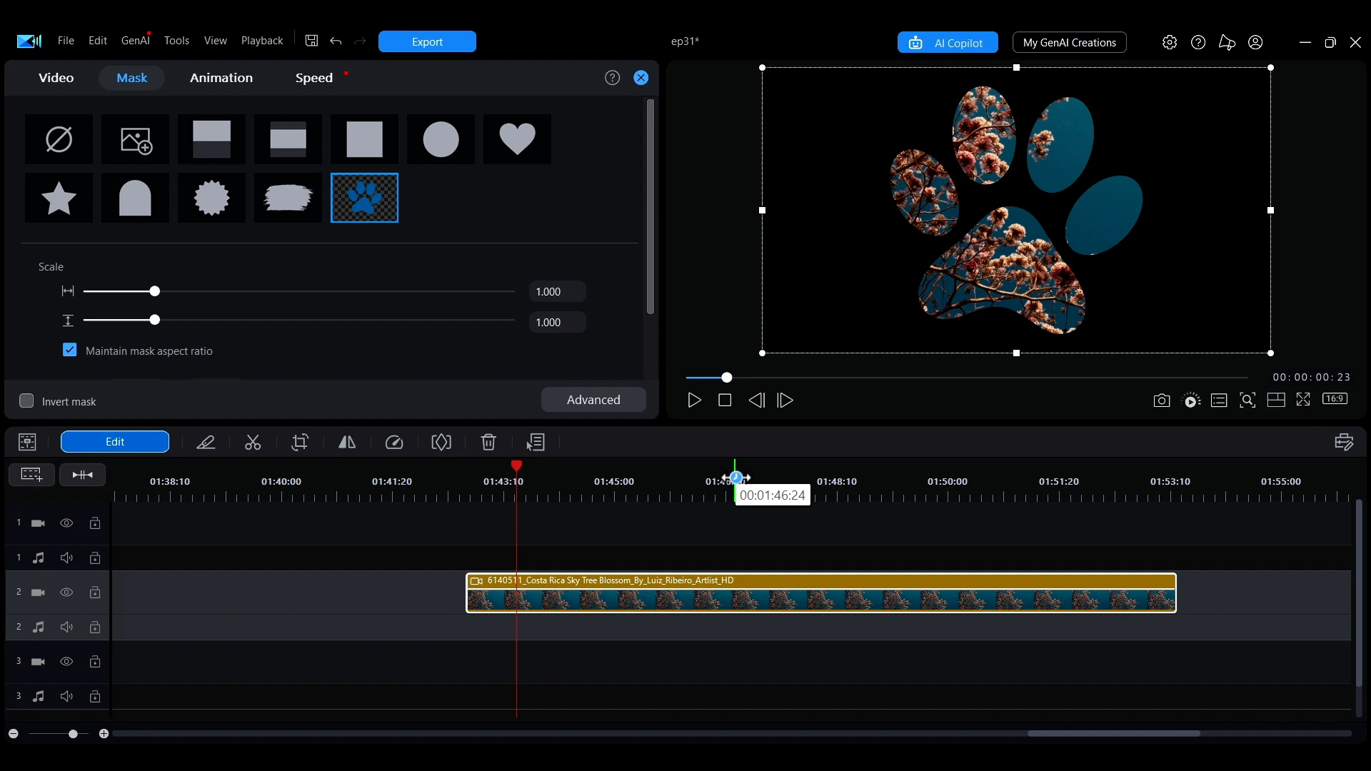 A paw-shaped custom mask applied to a clip in the PowerDirector preview window.