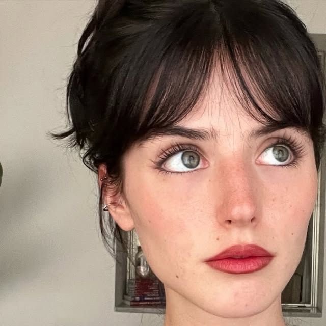 Resultado de la herramienta de eliminación de arrugas de PhotoDirector