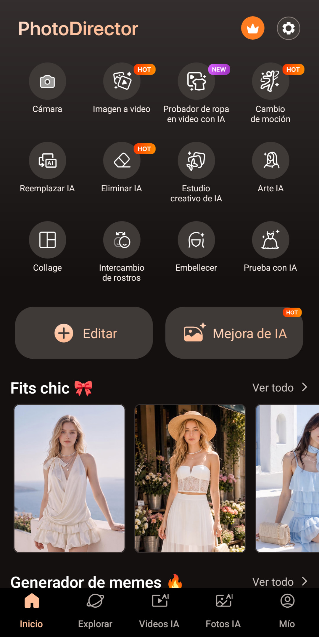 Pantalla principal de la app PhotoDirector en un teléfono, con las herramientas de IA