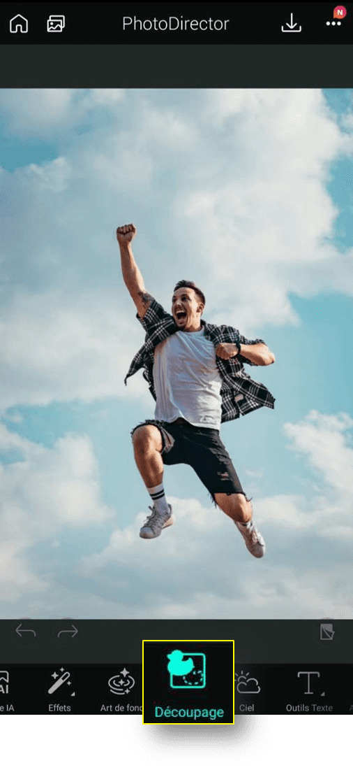 PhotoDirector - Détourer une image étape sur mobile