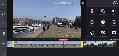 KineMaster App Interface