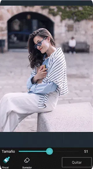 PhotoDirector - borrar personas de fotos