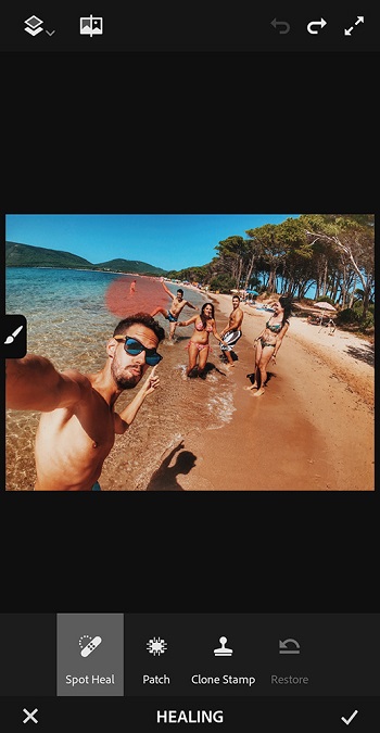 어도비 포토샵 픽스 인터페이스