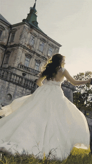 Promeo - create compelling ads in the palm of your hand