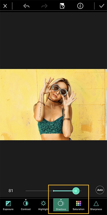 포토디렉터 앱 - RGB 슬라이더