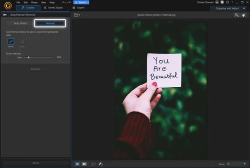 Tutorial PC 2 - Remove text from photo