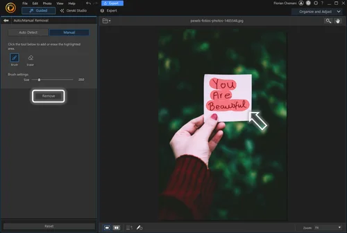 Tutorial PC 3 - Remove text from photo