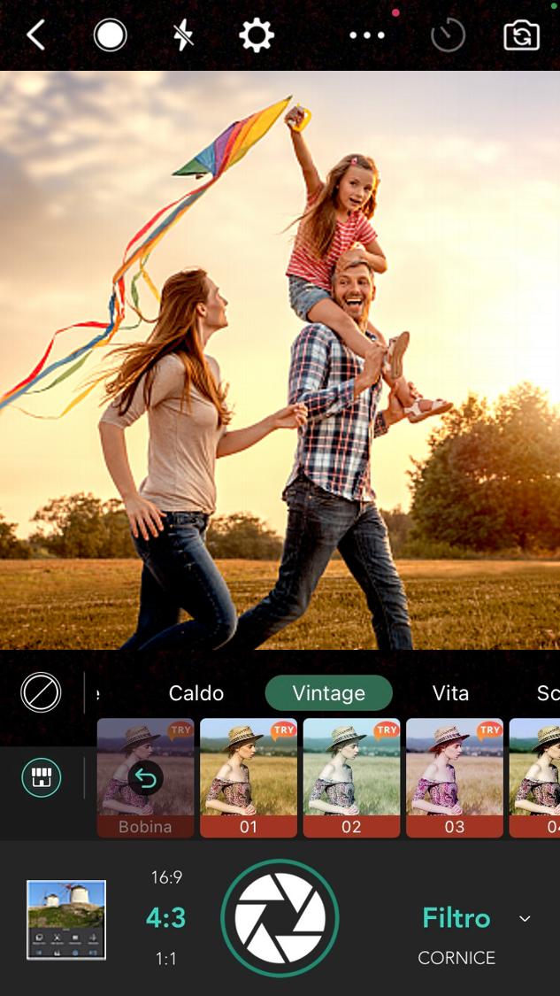 PhotoDirector - La migliore applicazione per fotocamere
