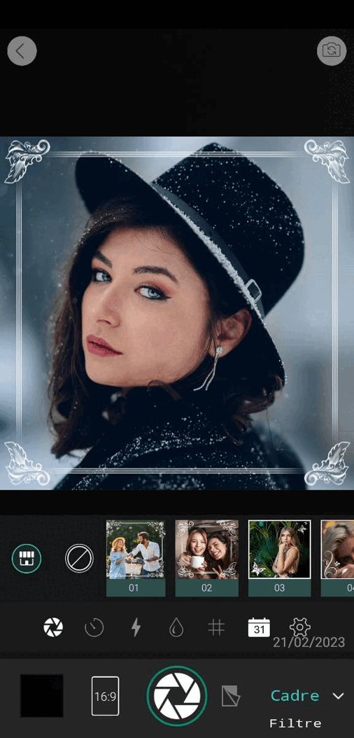 Démonstration des possibilités avec l'appareil photo de l'application PhotoDirector