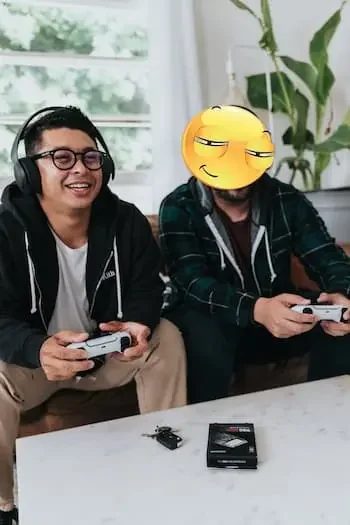 PhotoDirector App - Stickers