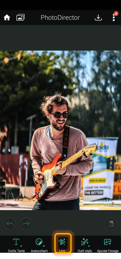 PhotoDirector - Flouter l'arrière-plan d'une photo avec effet Bokeh Etape 1