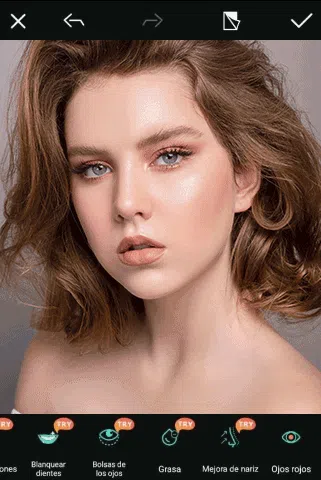 PhotoDirector - La mejor app para corregir fotos con ojos rojos