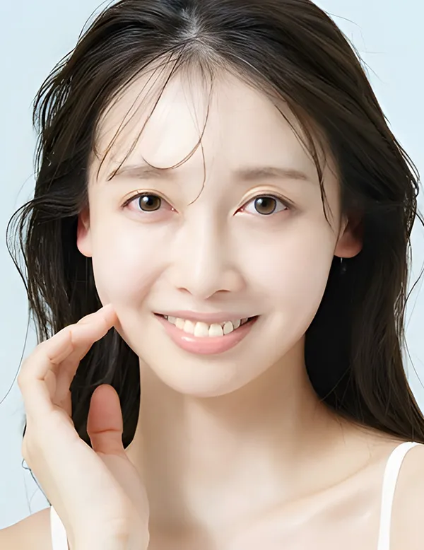 Vivid Glam メイク加工前