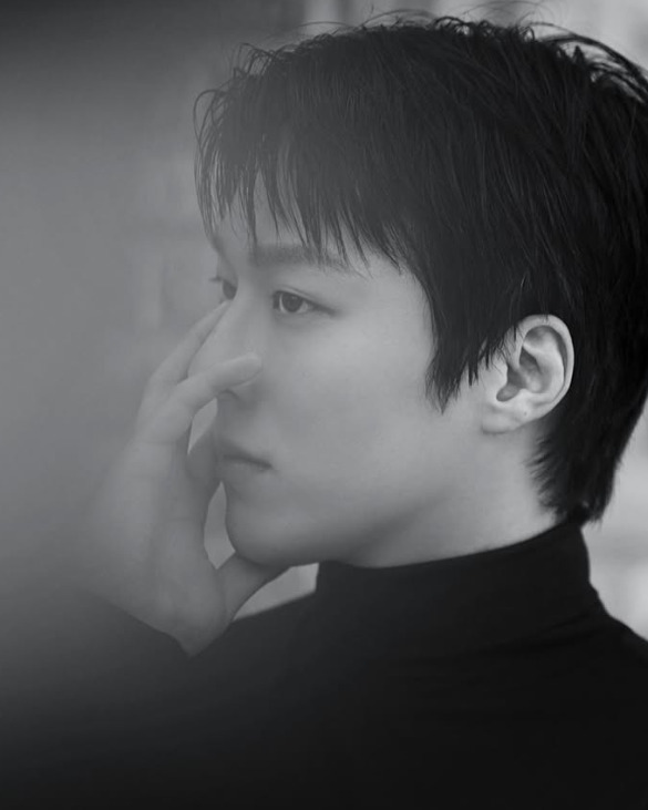 男生短髮髮型推薦：微分碎蓋瀏海