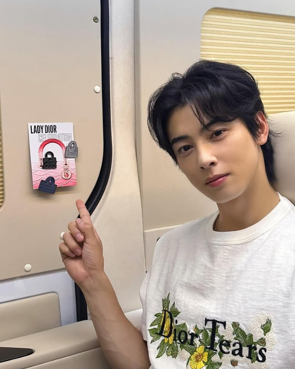 男生中長髮推薦：紋理燙髮