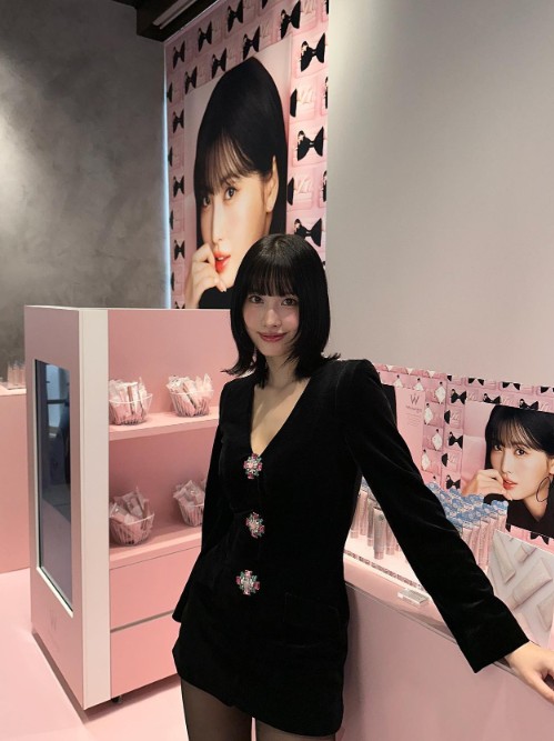 圓臉短髮髮型示範:髮尾外翹短髮