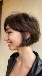 Coupe de cheveux femme tendance en 2025