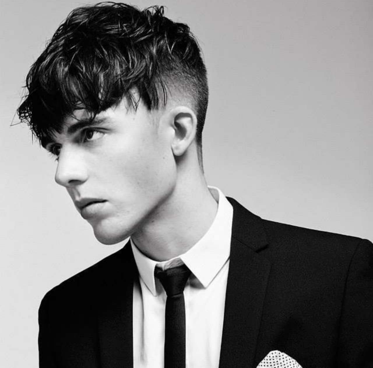 Angular fringe - Best haircut for men with round face