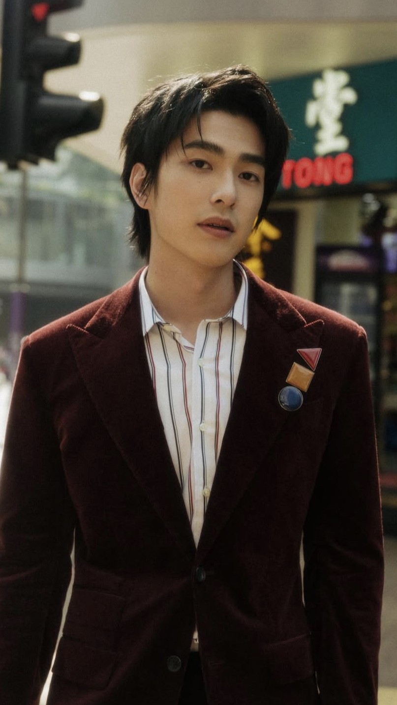 襯衫穿搭:襯衫加西裝外套