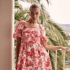 Valentine's Day Popular Fashion Outfits