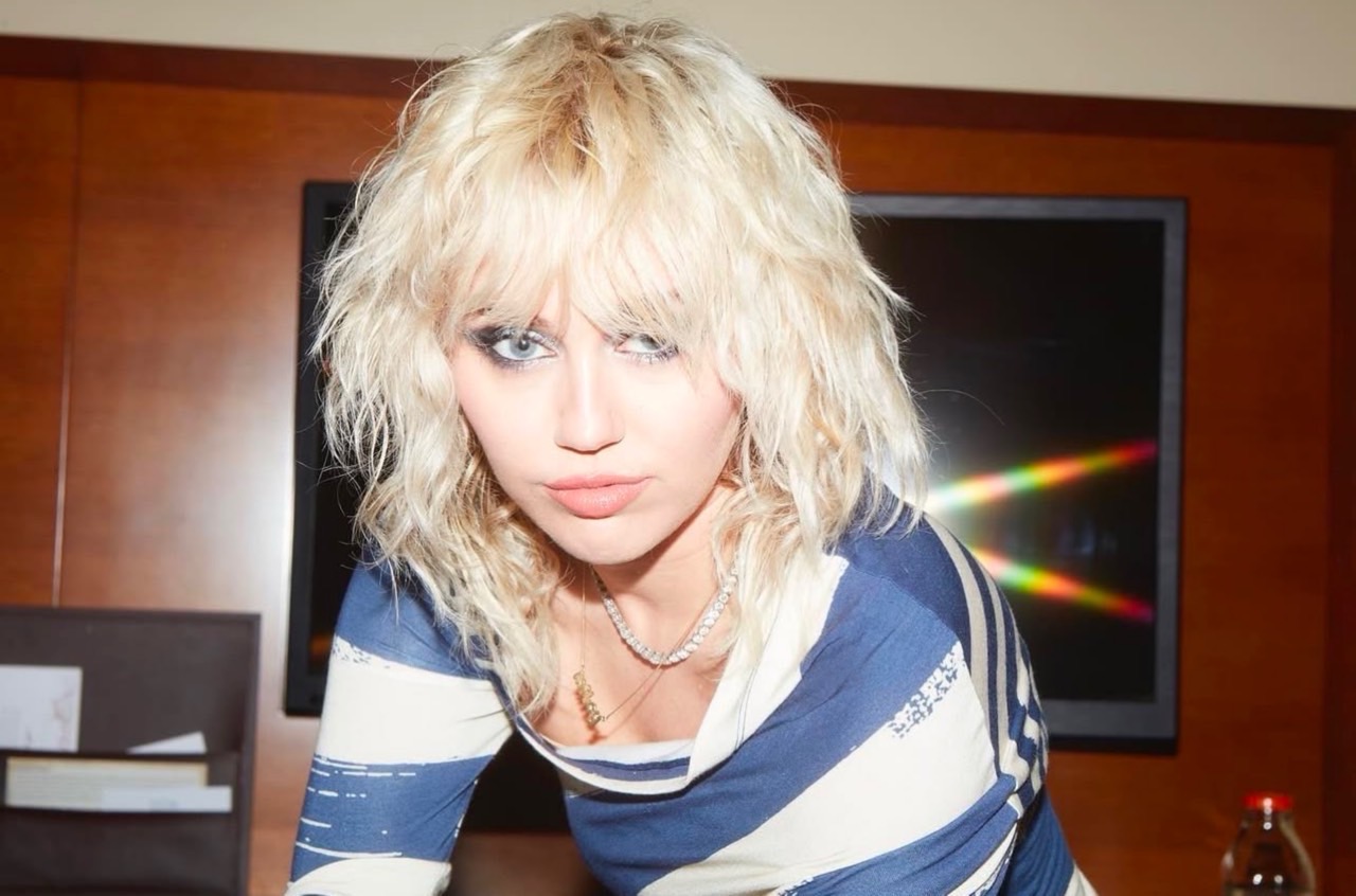  Miley Cyrus  Wolf Haircut