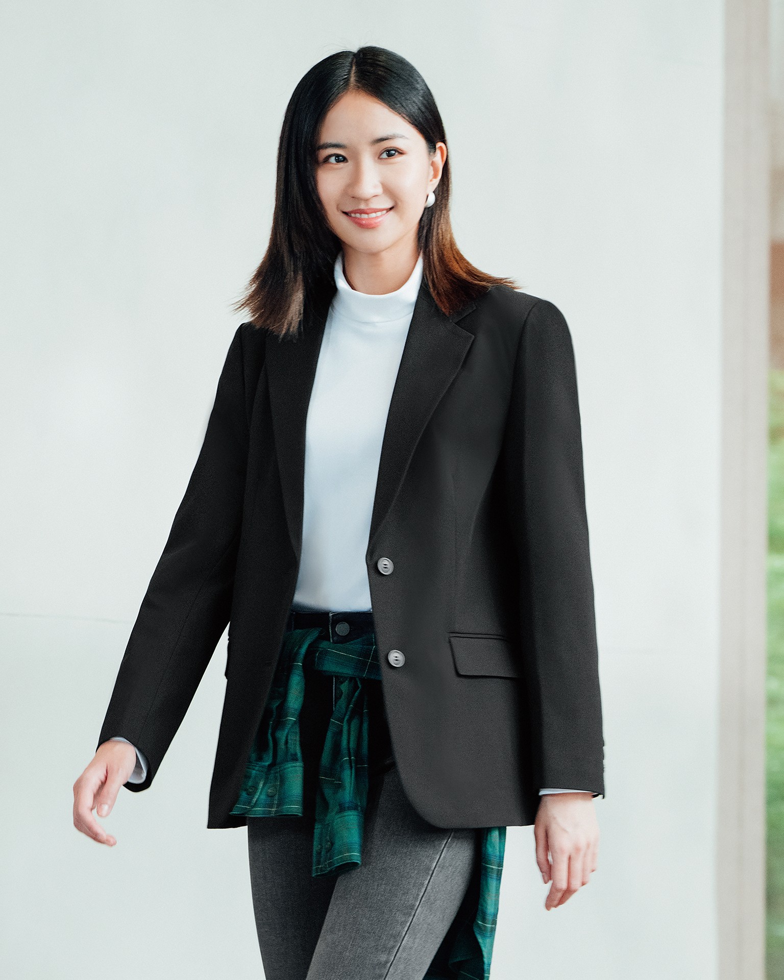 西裝外套穿搭:黑色西外