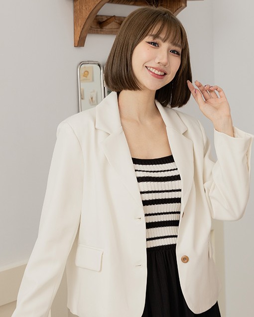 西裝外套穿搭:米色西外