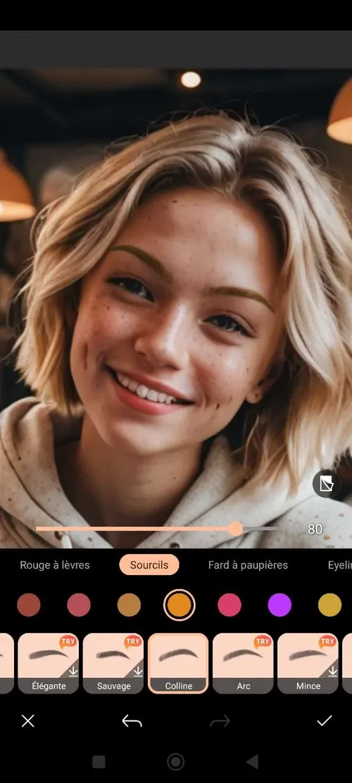 Comment tester différentes formes de sourcil facilement?