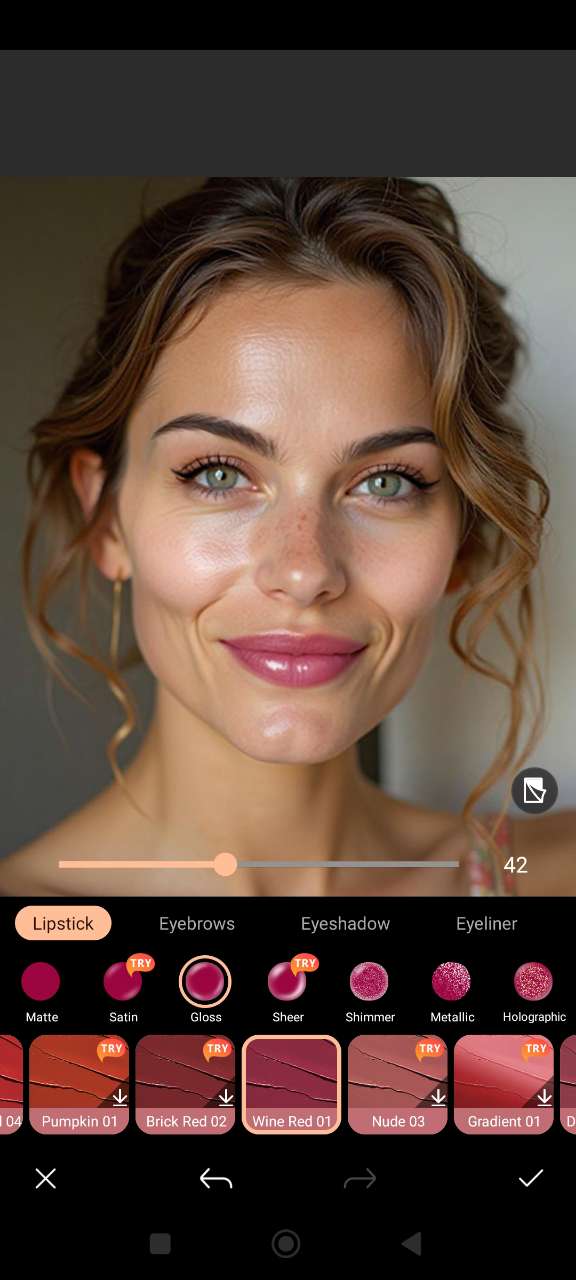 PhotoDirector - Maquillage virtuel