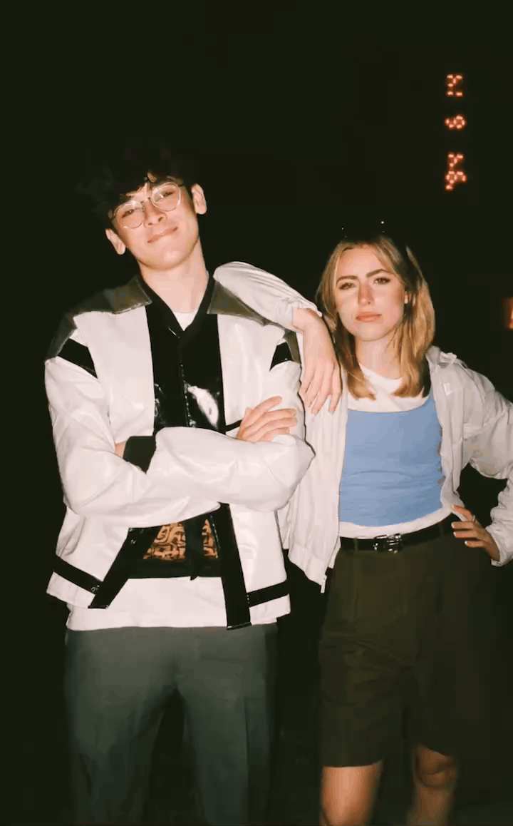 video de abrazo con IA