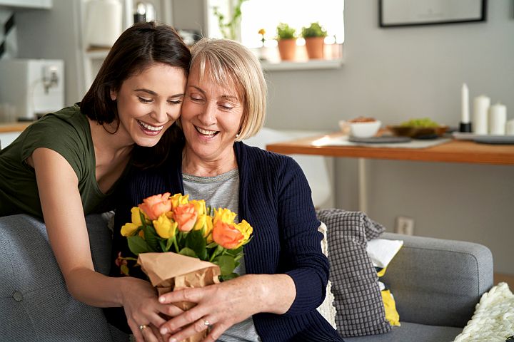 Muttertag-Video erstellen mit der PowerDirector App