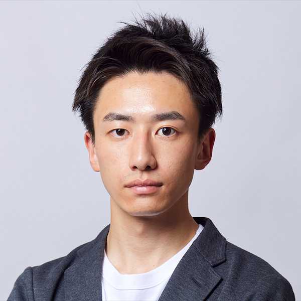 PhotoDirector　AIヘアスタイル　カスタム　元画像