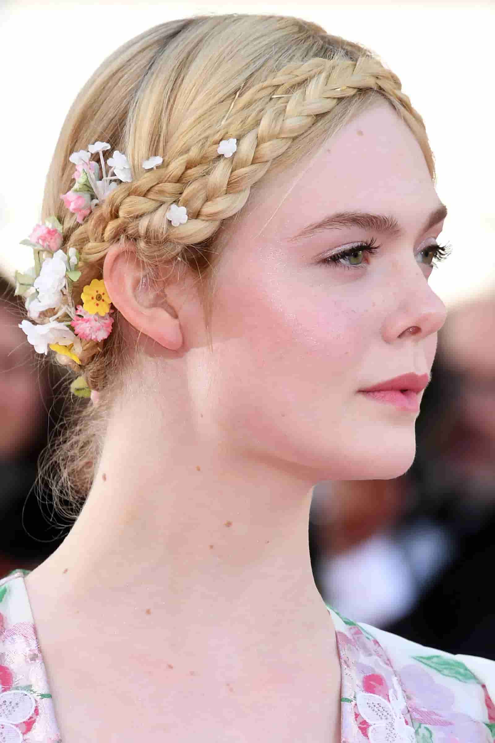 Foto de Recogido con trenza corona