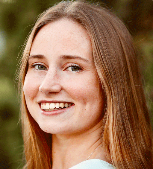 7 Must-Have photos for Dating Profiles (How to Take & Edit)