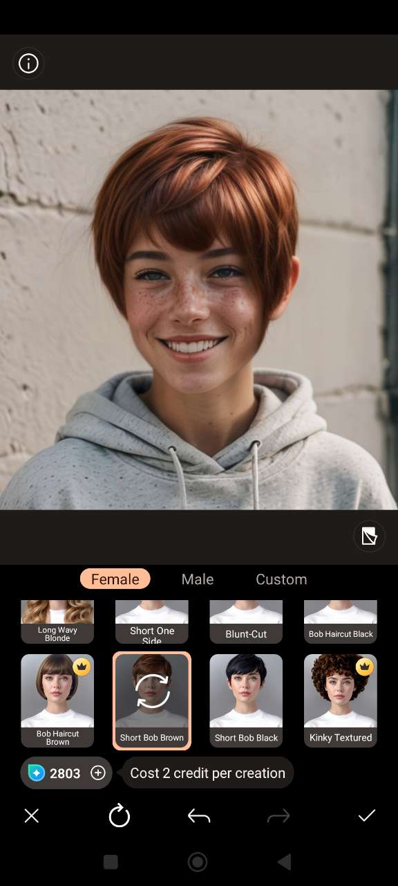 Preview Hairstyles in a Photo with PhotoDirector