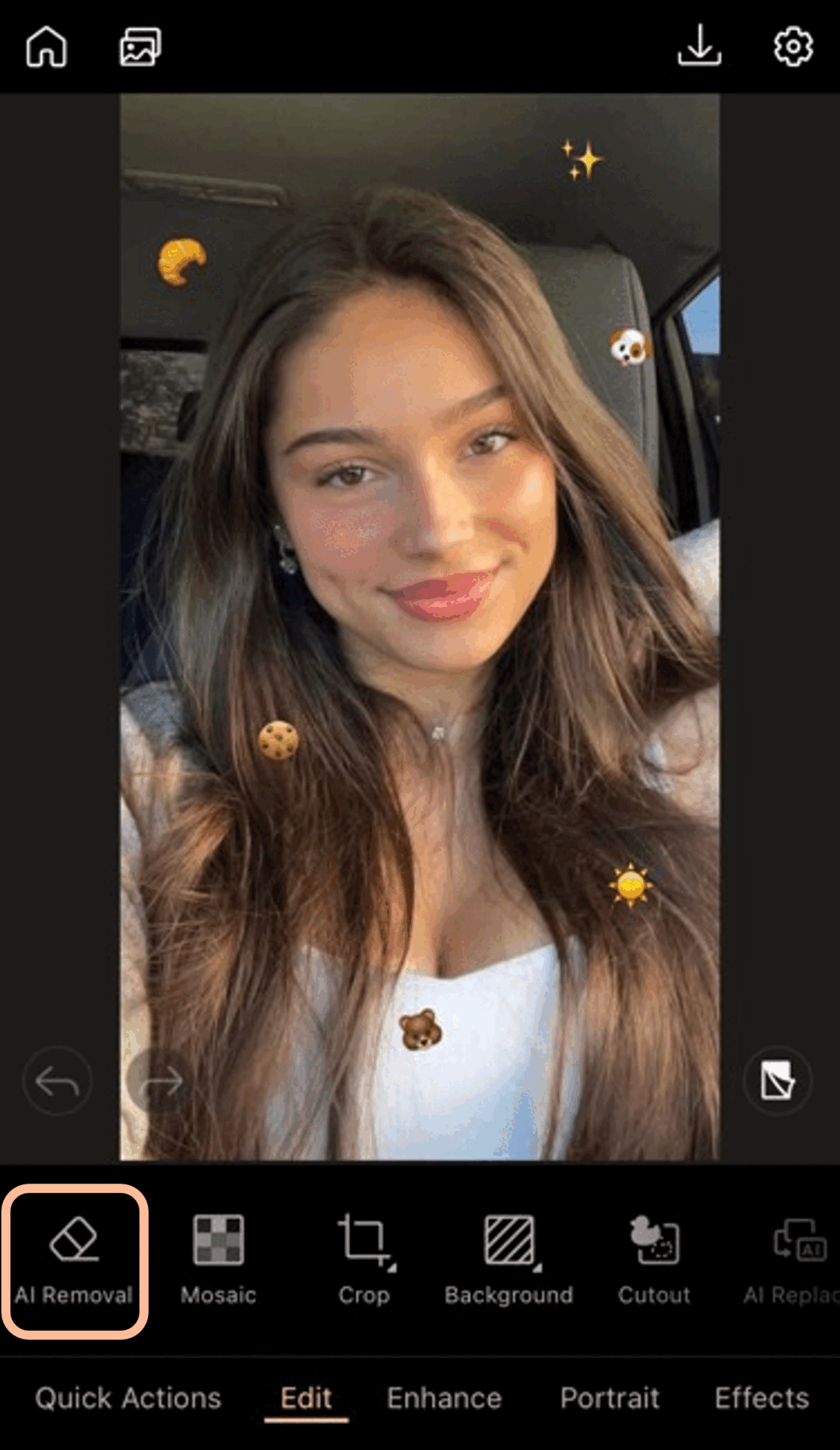 Remove an Emoji from a Picture with PhotoDirector