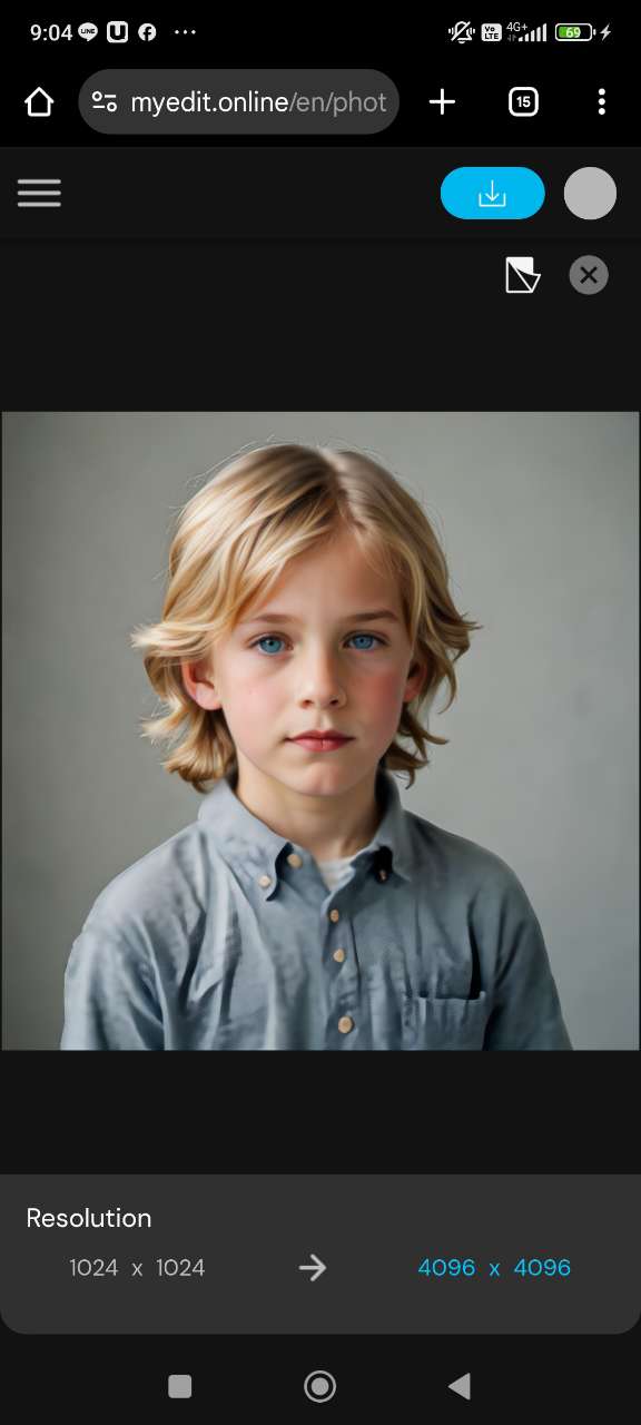 AI automatically deblurs photo