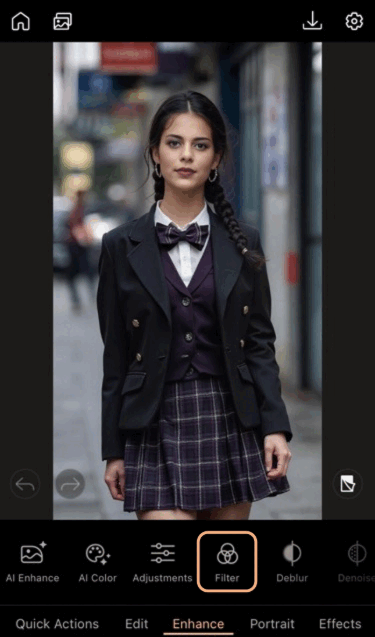 How to Apply Wednesday Style Filter with PhotoDirector