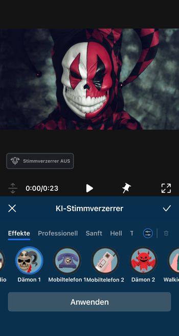 Der Stimmenverzerrer sorgt für gruseligen Sound im Halloween-Video