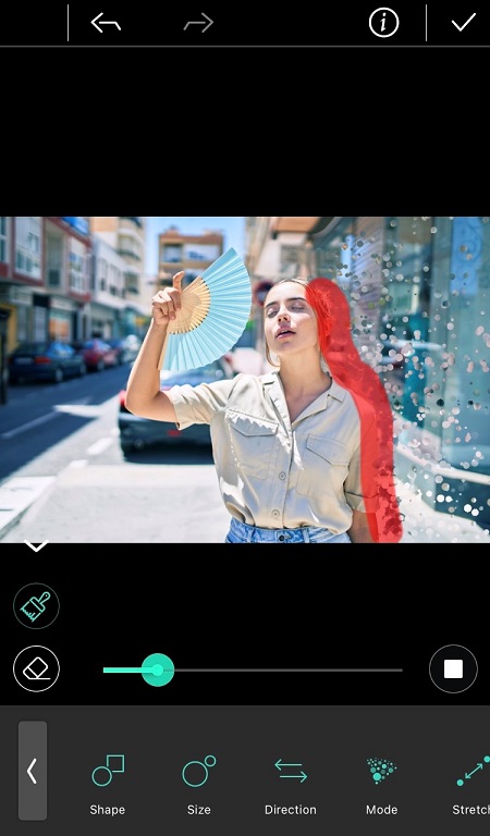 Use the best photo editor app PhotoDirector Mobile to add dispersion effect to your photos