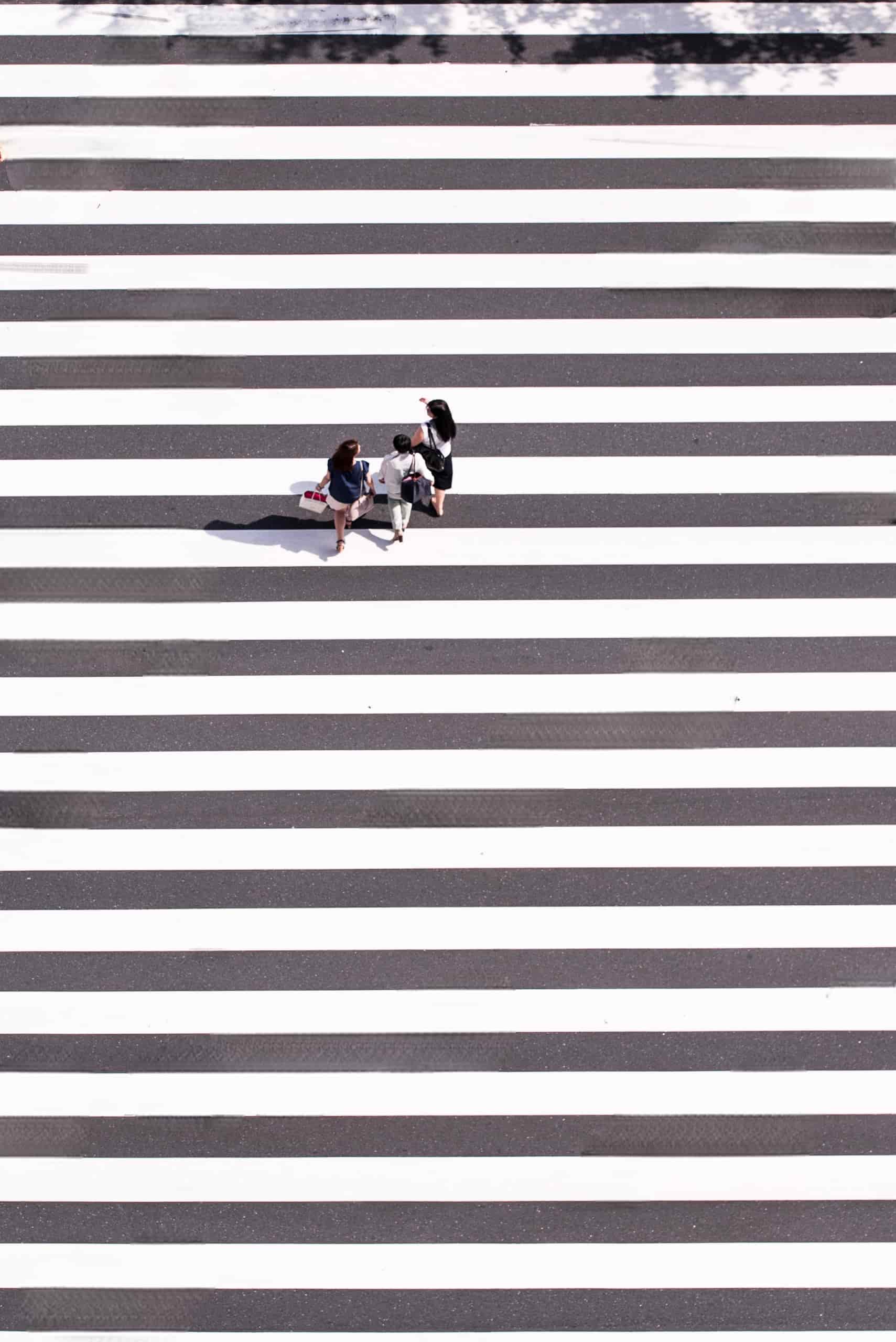 AI 照片去人物後