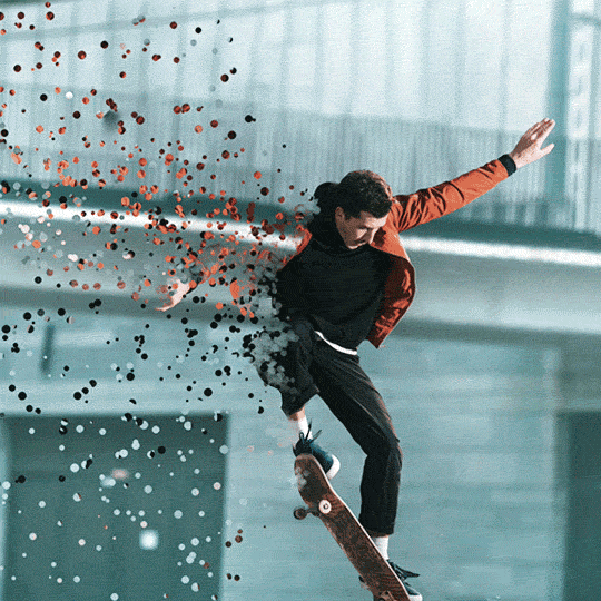 PhotoDirector App - Dispersion Animation