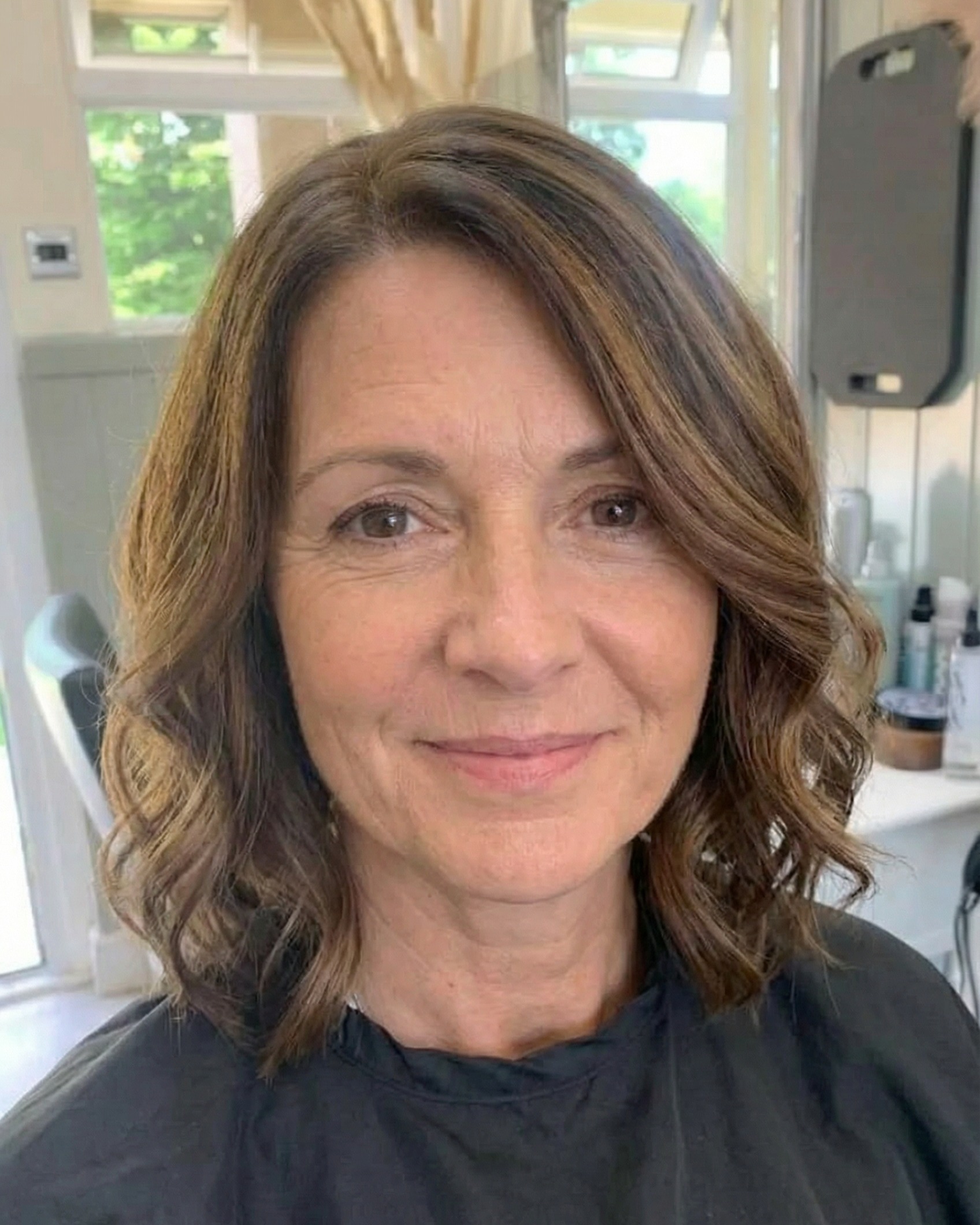 Haircut for women over 50 years old - Soft waves