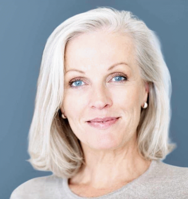 Animation: Moderne Frisuren für Frauen ab 60 mit einer KI-App virtuell am eigenen Foto testen.