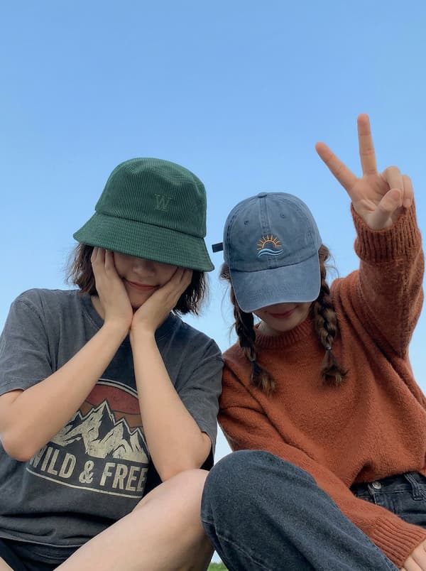 上下対称パンチ加工前