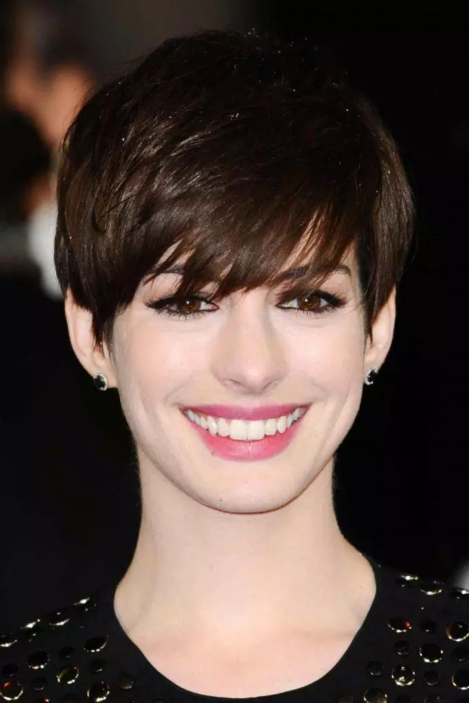Anne Hathaway