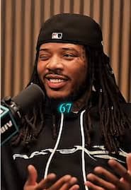 Celebridades haciendo el meme six seven